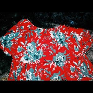 BEAUTIFUL OFF THE SHOULDER TOP✨